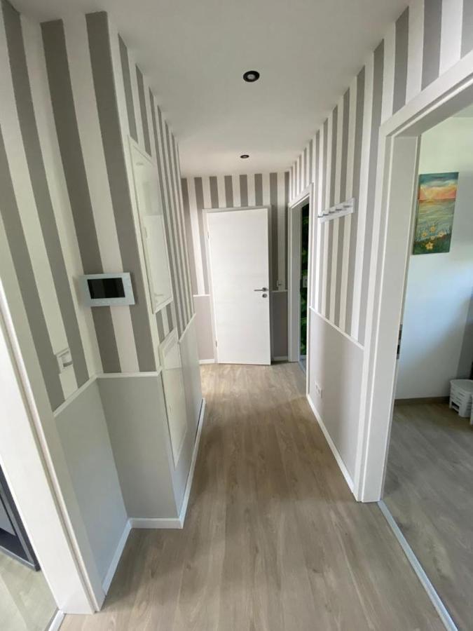 Schoene Ferienwohnung „Zum Glueck Tropical“ アイゼナハ エクステリア 写真